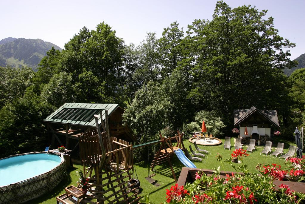 Hotel - Pension Oetzmooshof Sankt Johann im Pongau Rum bild