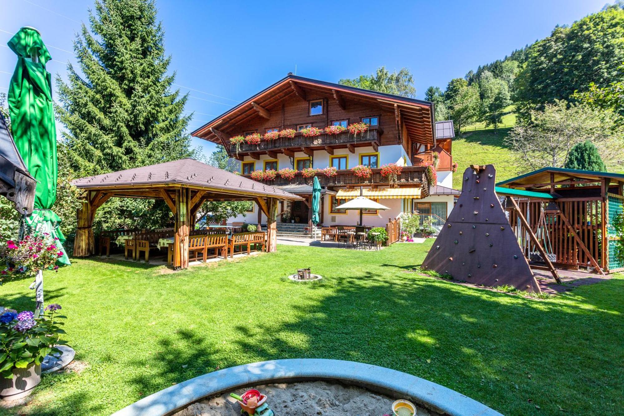 Hotel - Pension Oetzmooshof Sankt Johann im Pongau Exteriör bild